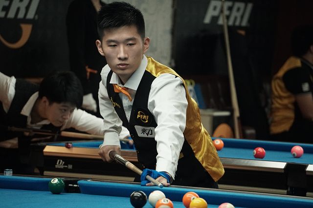 球迷不仅看 球迷不仅看