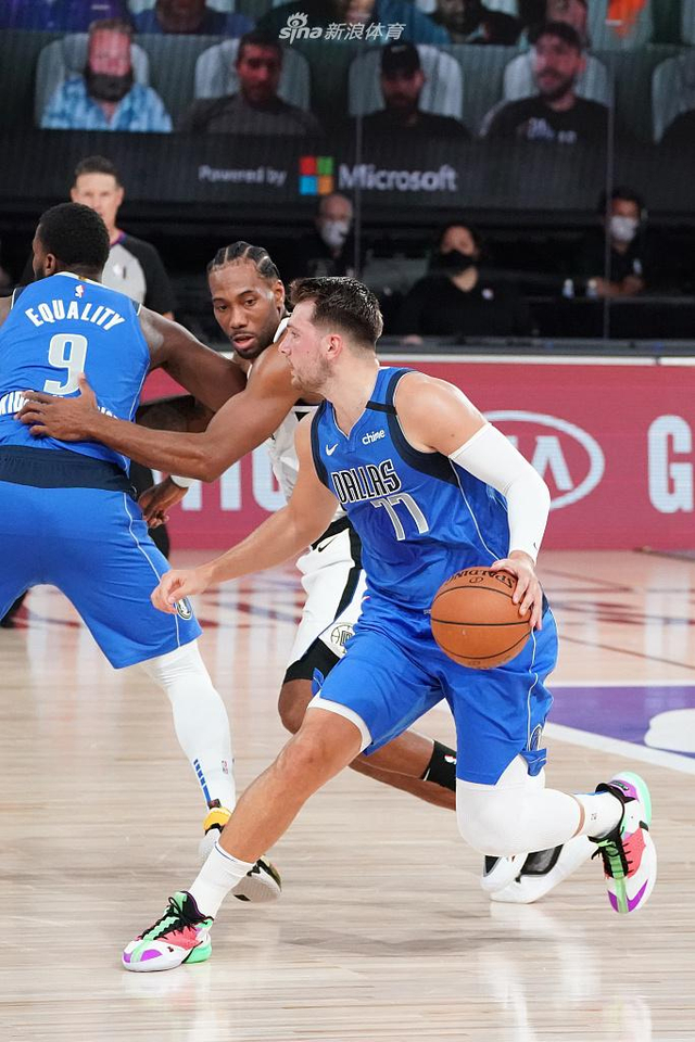 [德甲]第4轮：莱比锡3-0奥格斯堡 集锦.