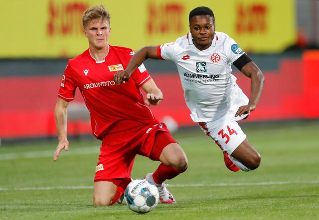 三分命中率超40%！小南斯回归骑士，自信成争冠阵容关键火力