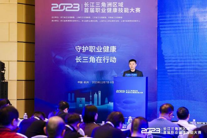 容调整风险 容调整风险